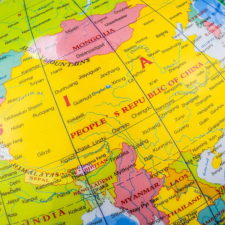 50cm (19") Large-Format Political World Globe with Metal Base & Meridian detail view 4